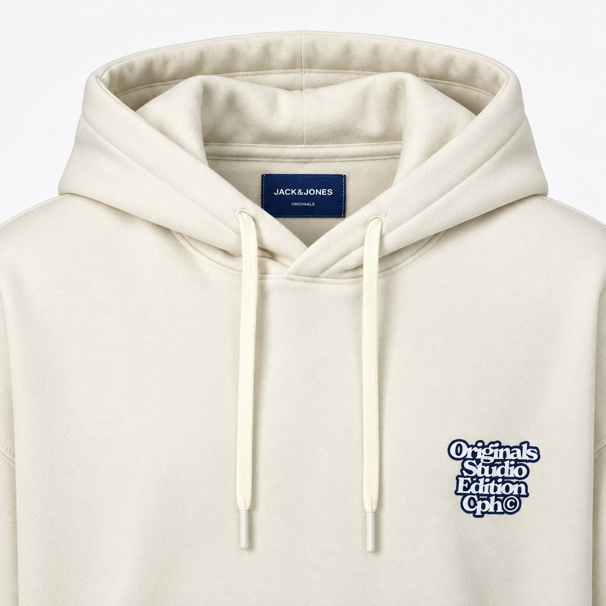 Detaliu etichetă și glugă Jack & Jones Originals Astoria Antique White