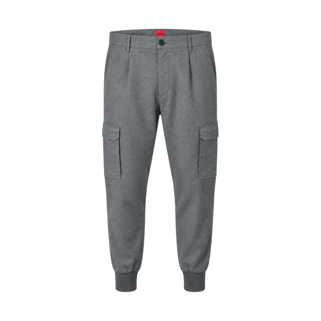 Pantaloni HUGO cargo gri pe manechin invizibil, vedere frontală