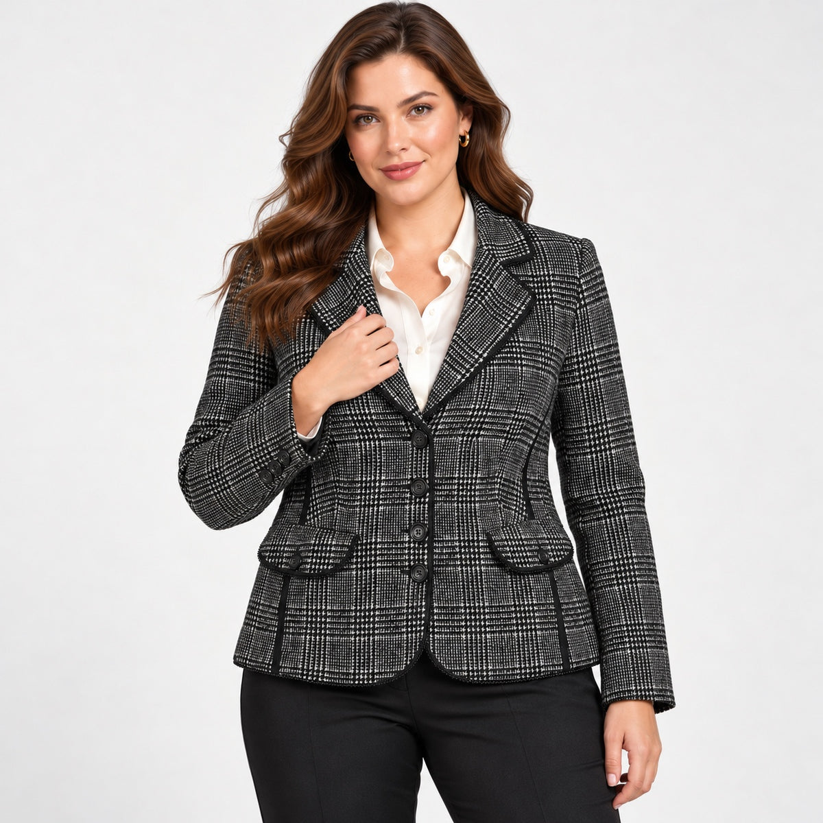 Sacou ORWELL Selected Styles în carouri alb-negru cu revere, vedere din față pe model