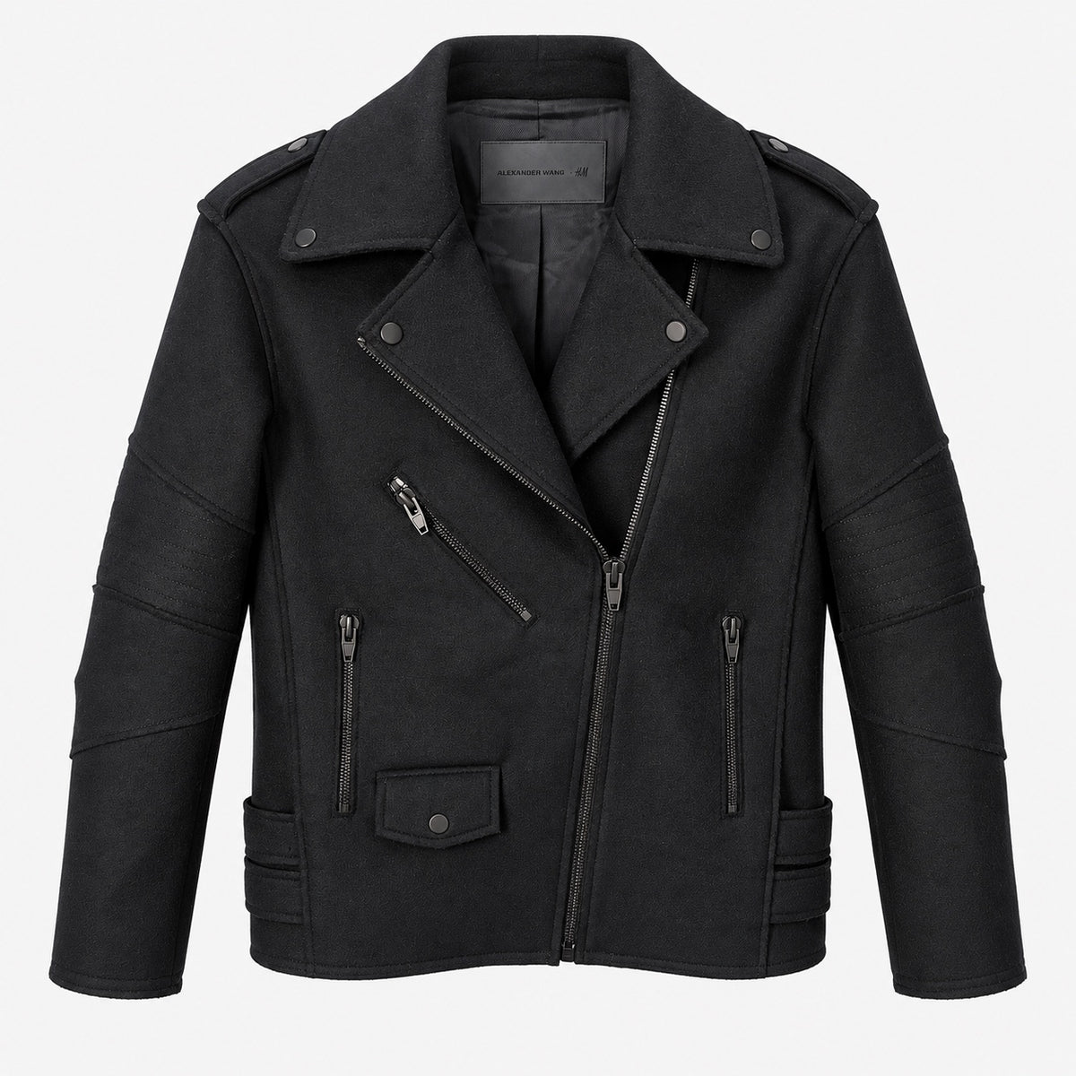 Jachetă biker Alexander Wang x H&M neagră, față pe manechin invizibil