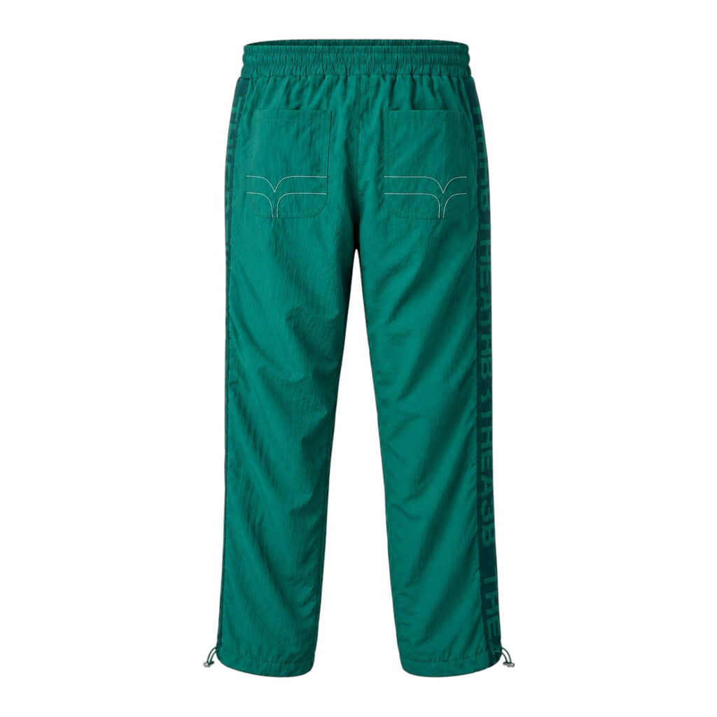 Pantaloni sport A3B verzi, produs spate cu două buzunare