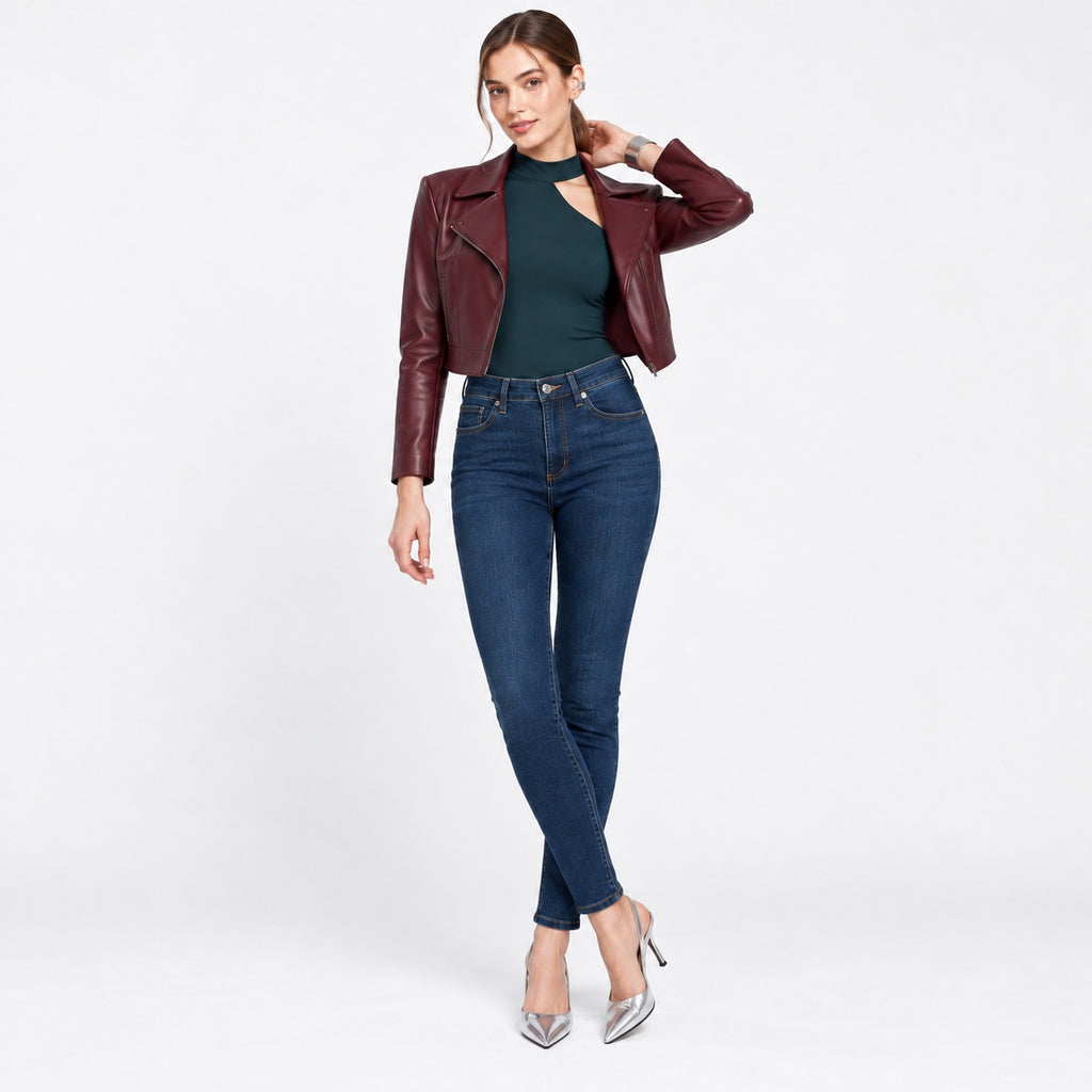 Blugi s.Oliver Izabell High Rise Skinny albastru închis, pe model