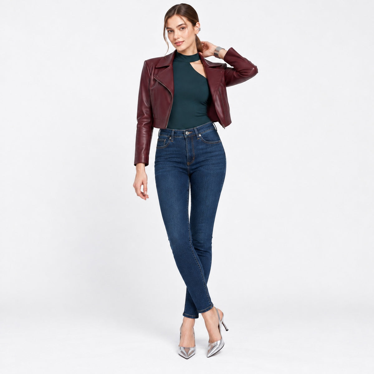 Blugi s.Oliver Izabell High Rise Skinny albastru închis, pe model