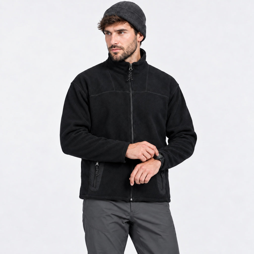 Jachetă fleece Crane Sports neagră pentru bărbați, vedere frontală pe model