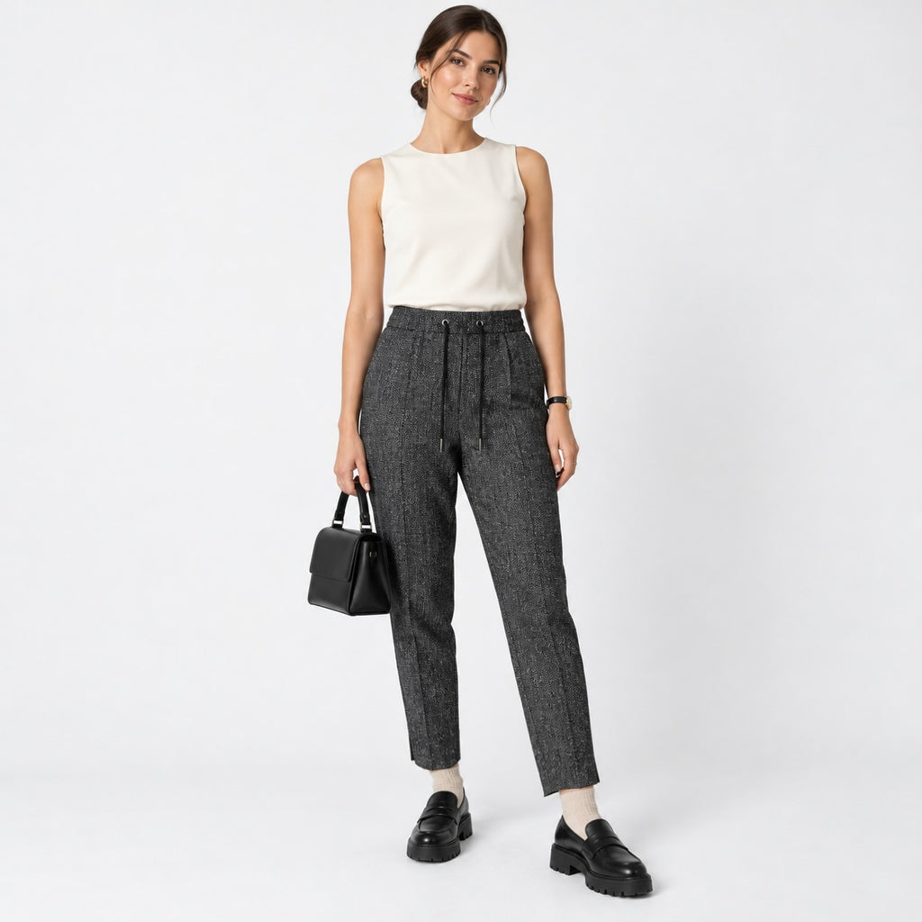 Pantaloni s.Oliver RITA Chino gri antracit, ținută completă pe model