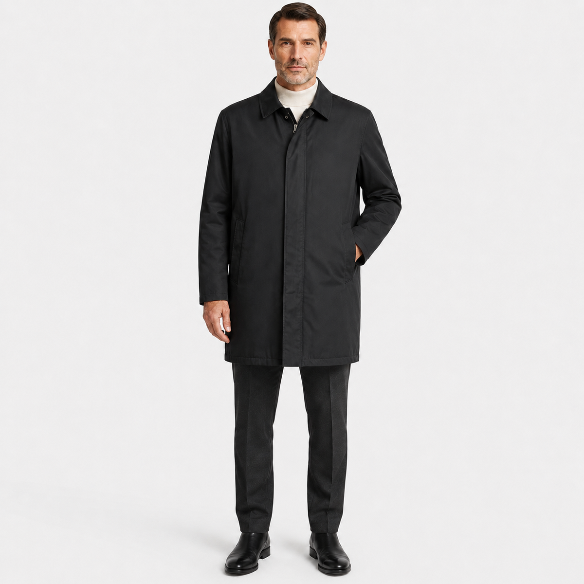Pardesiu Pierre Cardin negru cu căptușeală în carouri