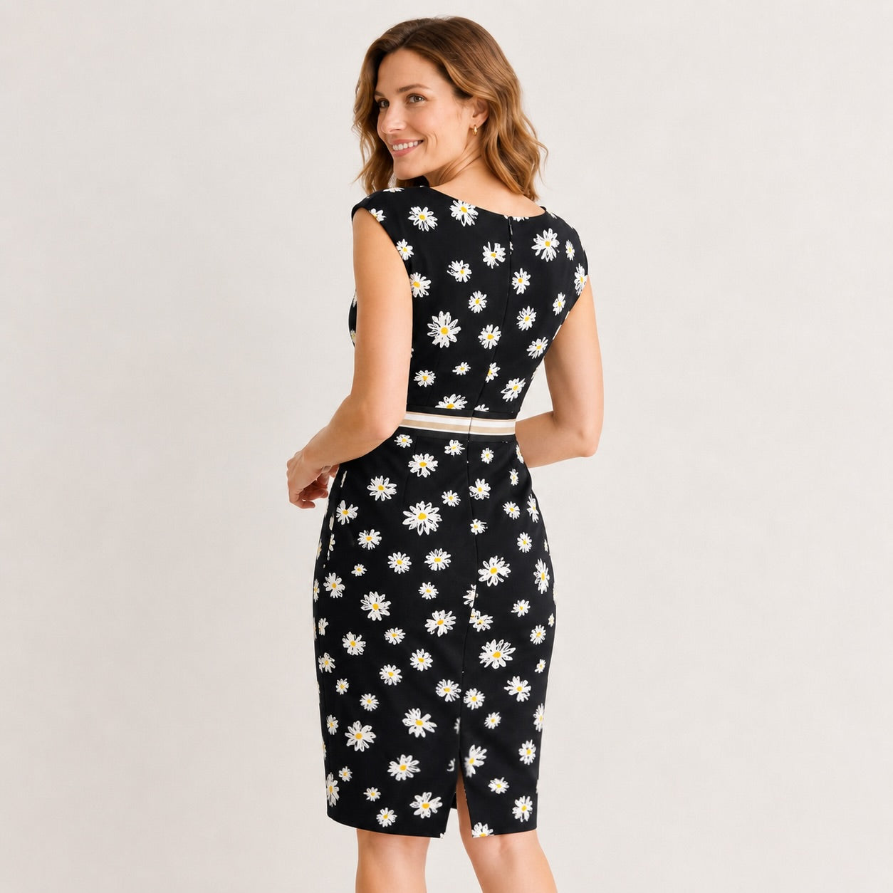 Rochie s.Oliver Black Label neagră cu imprimeu floral
