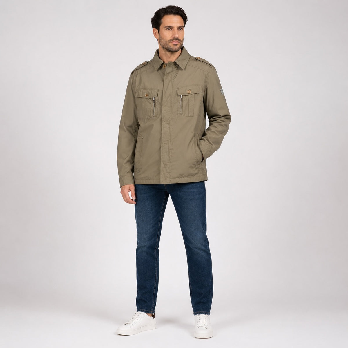 Jachetă Bugatti tip field jacket cu buzunare utilitare