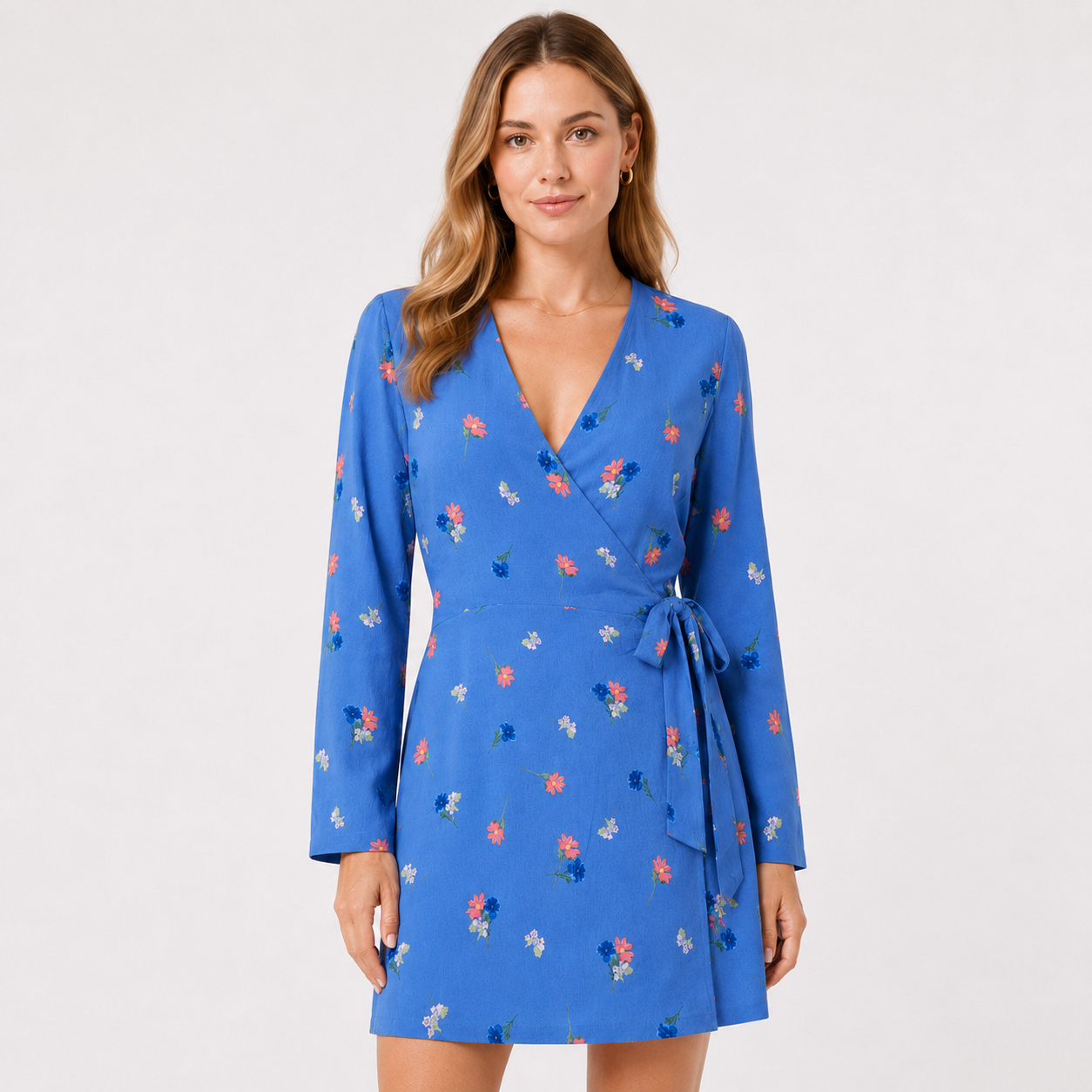 Rochie Envii albastră petrecută din vâscoză cu imprimeu floral