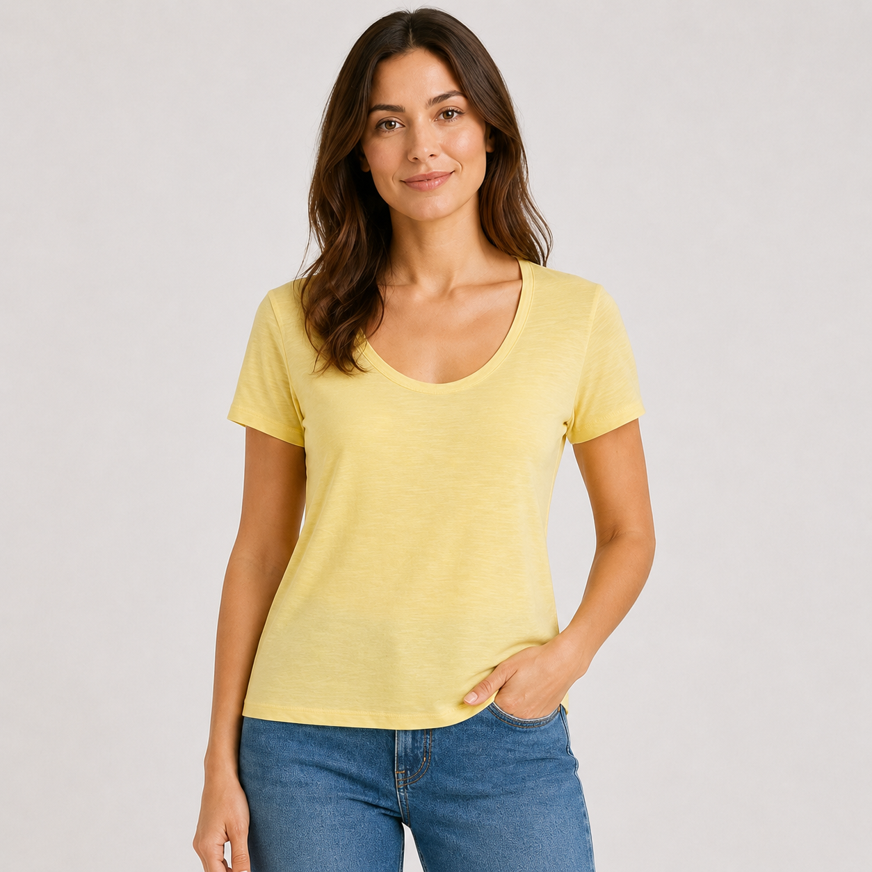 Tricou American Vintage galben cu decolteu rotund