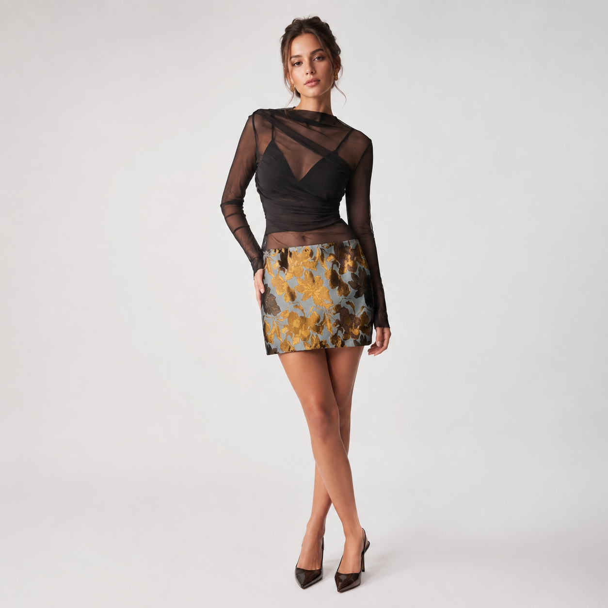 Fustă mini Brave Soul gri cu imprimeu floral auriu