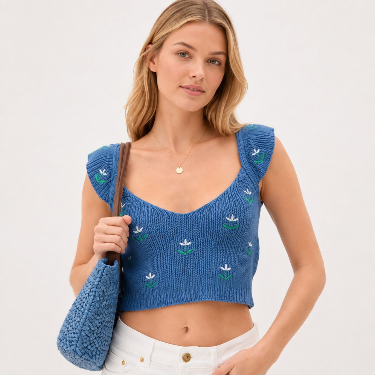 Top tricotat Pepe Jeans albastru cu flori brodate