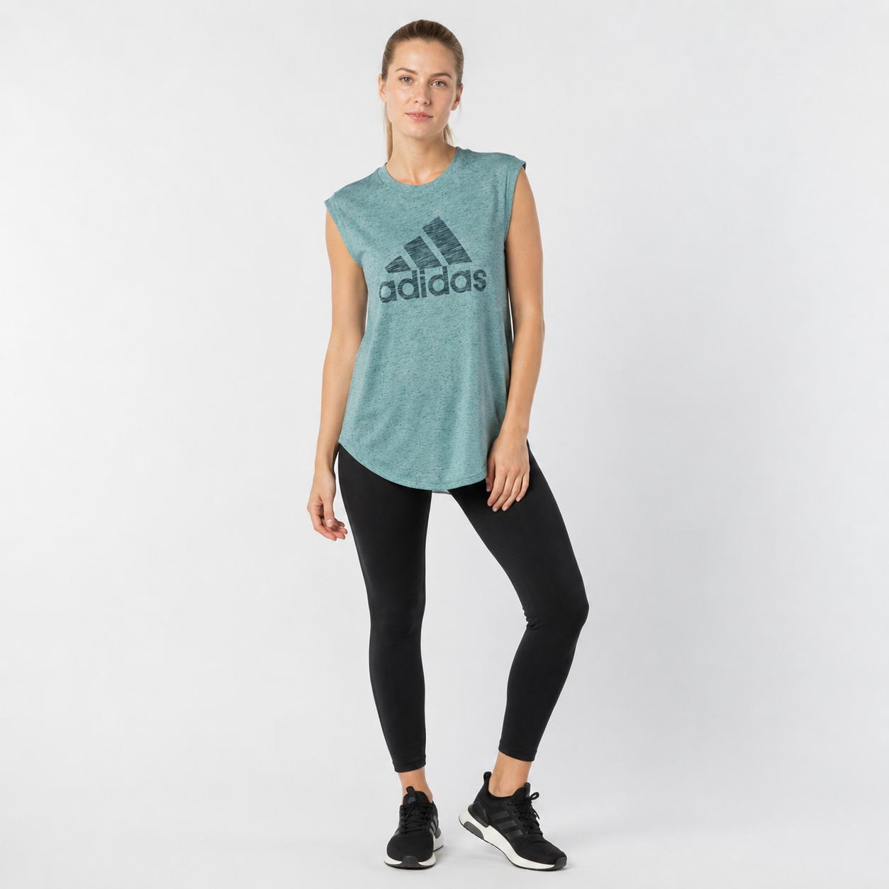 Top sport Adidas albastru cu logo