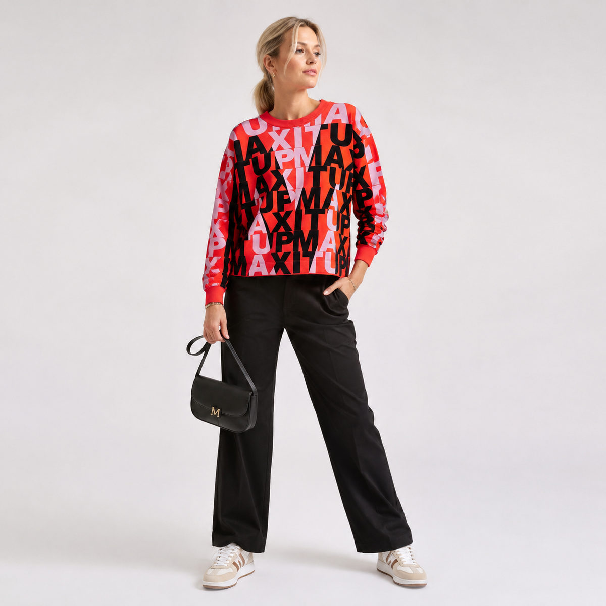 Hanorac MAX&Co. Max It Up cu imprimeu logo all-over