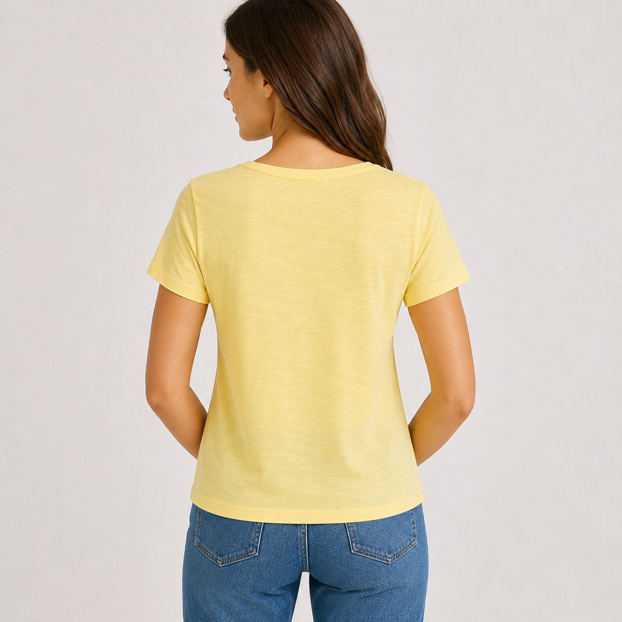 Tricou American Vintage galben cu decolteu rotund
