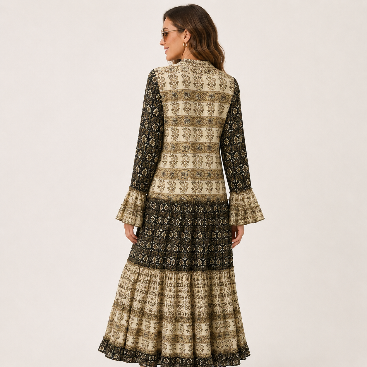 Rochie Isla Ibiza Bonita bej cu imprimeu boho