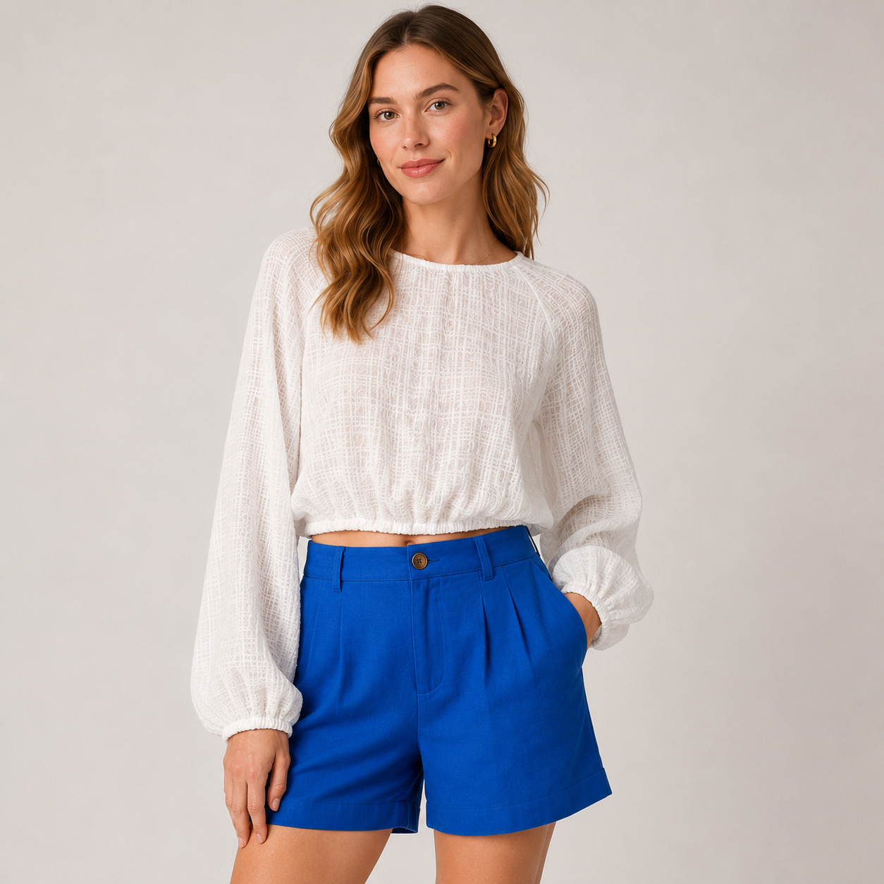 Bluză Bershka albă crop cu spate decupat