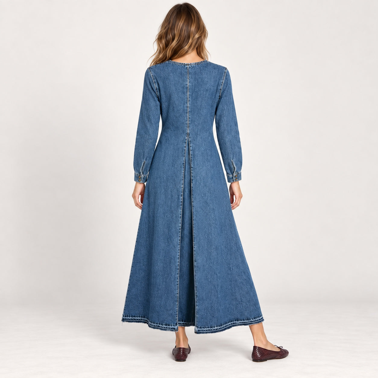 Rochie lungă Zara din denim cu decolteu în V
