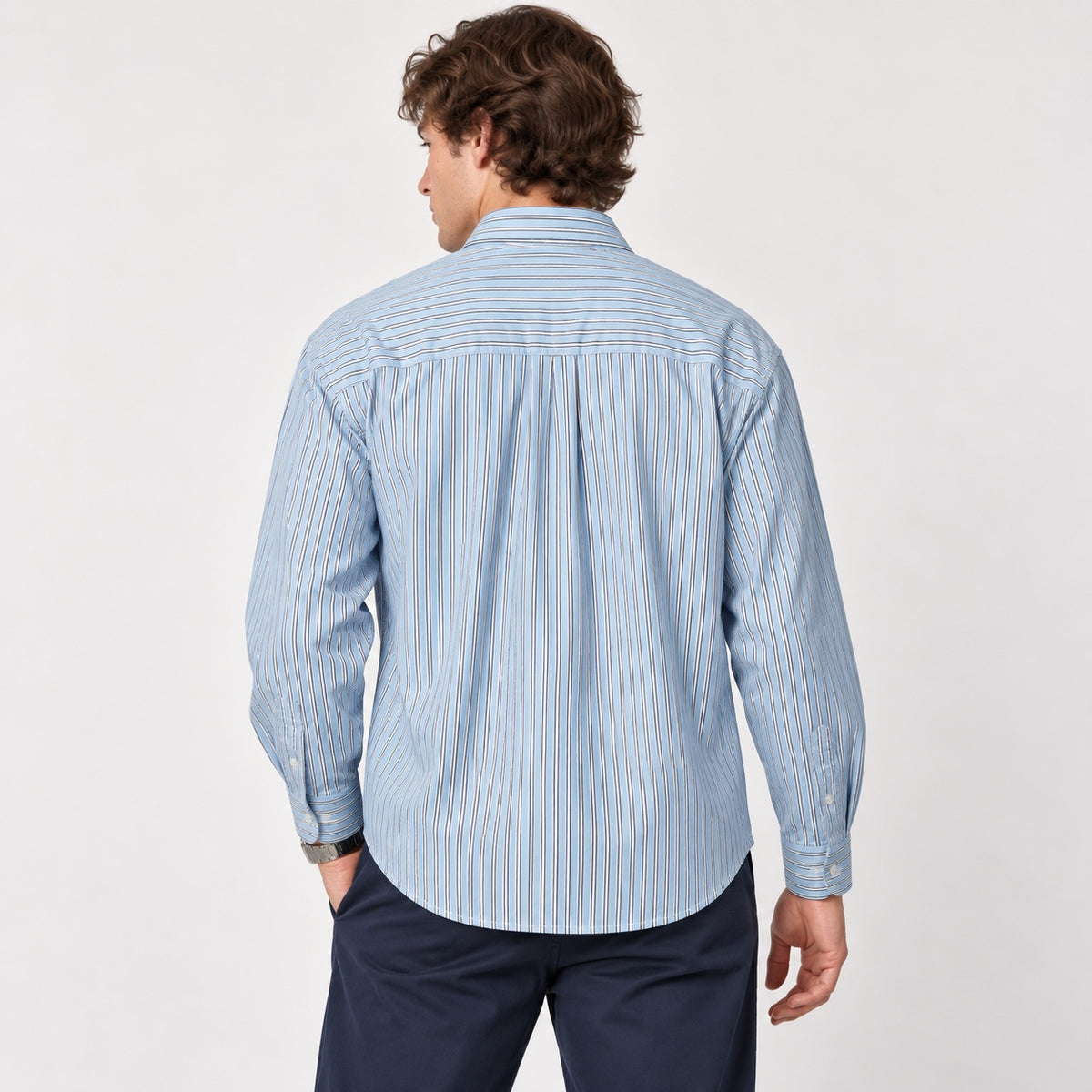 Cămașă Tom Tailor Denim albastru deschis cu dungi, vedere din spate pe model