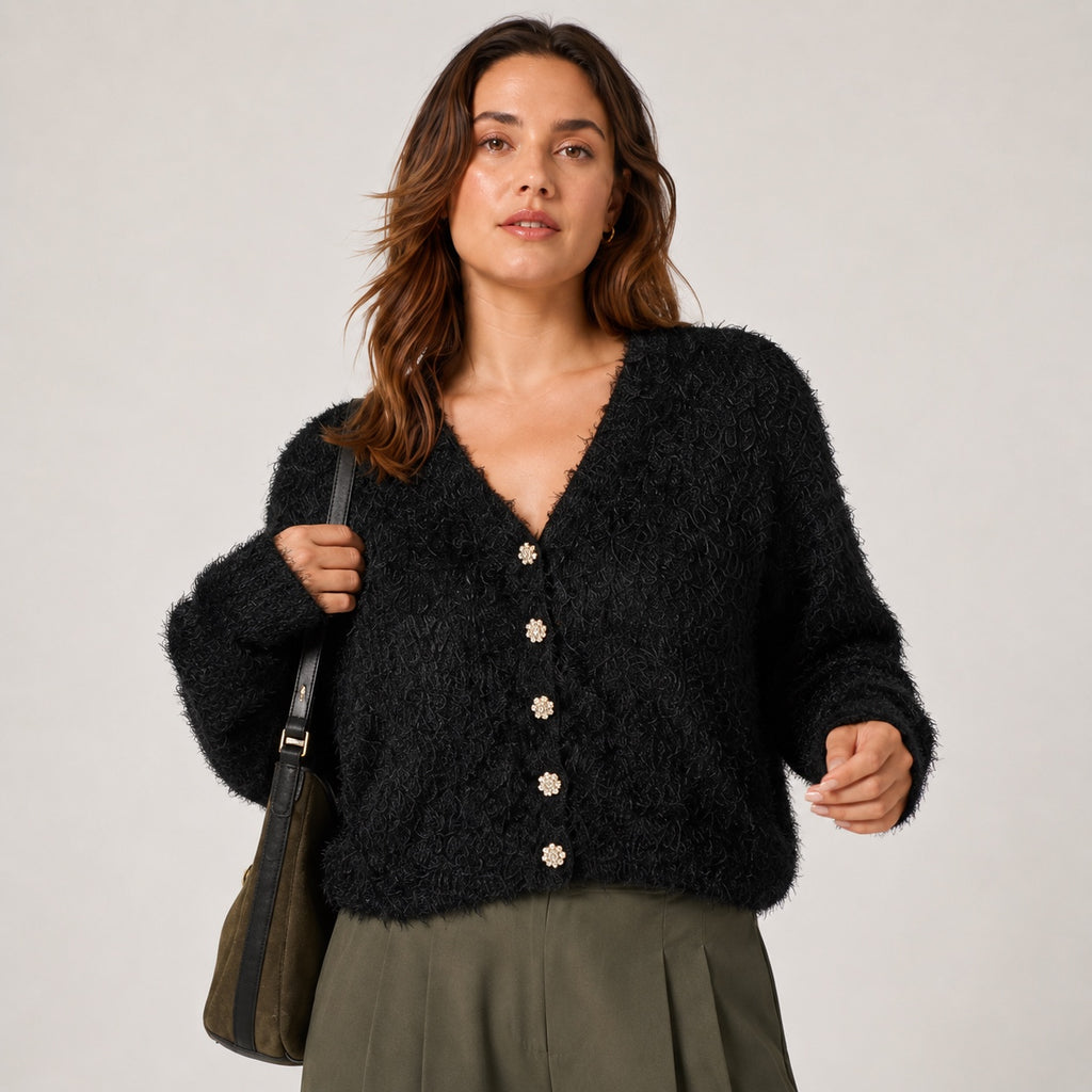 Cardigan Chicorée negru pufos cu nasturi tip bijuterie