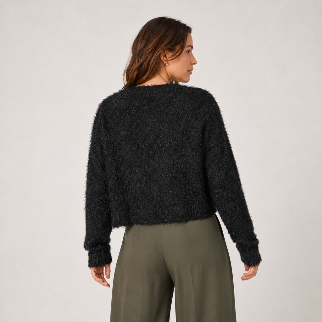 Cardigan Chicorée negru pufos cu nasturi tip bijuterie