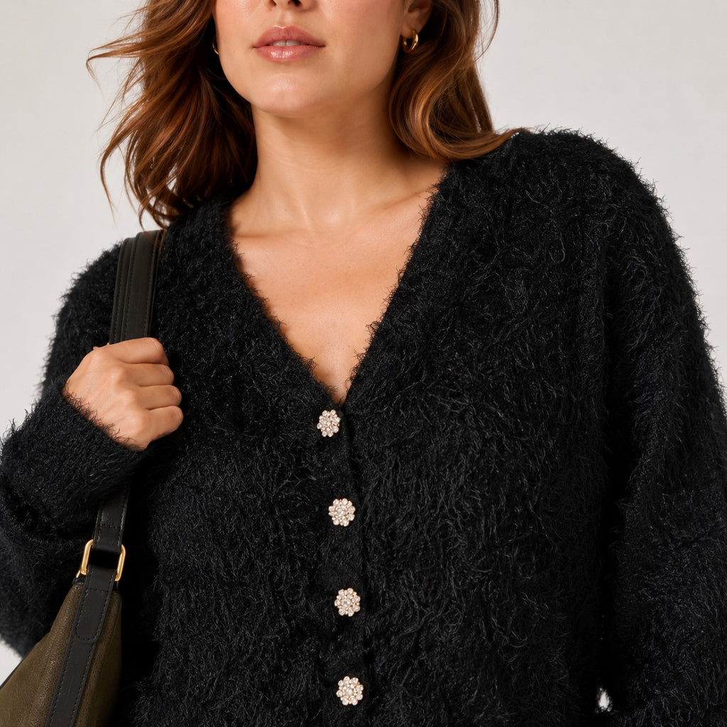 Cardigan Chicorée negru pufos cu nasturi tip bijuterie