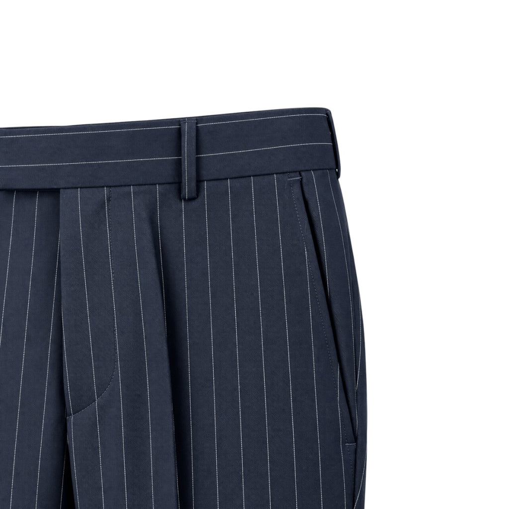 Pantaloni Hugo Boss bleumarin cu dungi, detaliu talie
