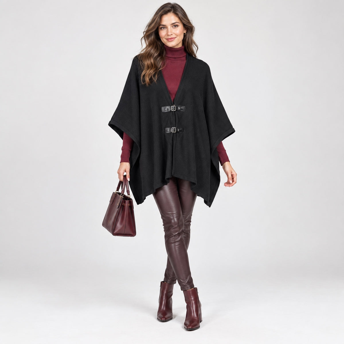 Poncho MICHAEL Michael Kors negru, vedere completă pe model