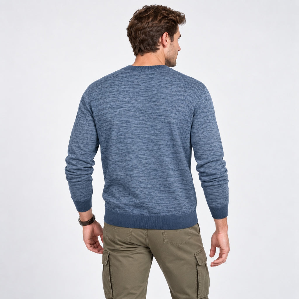 Pulover Tom Tailor albastru cu efect washed, vedere din spate pe model