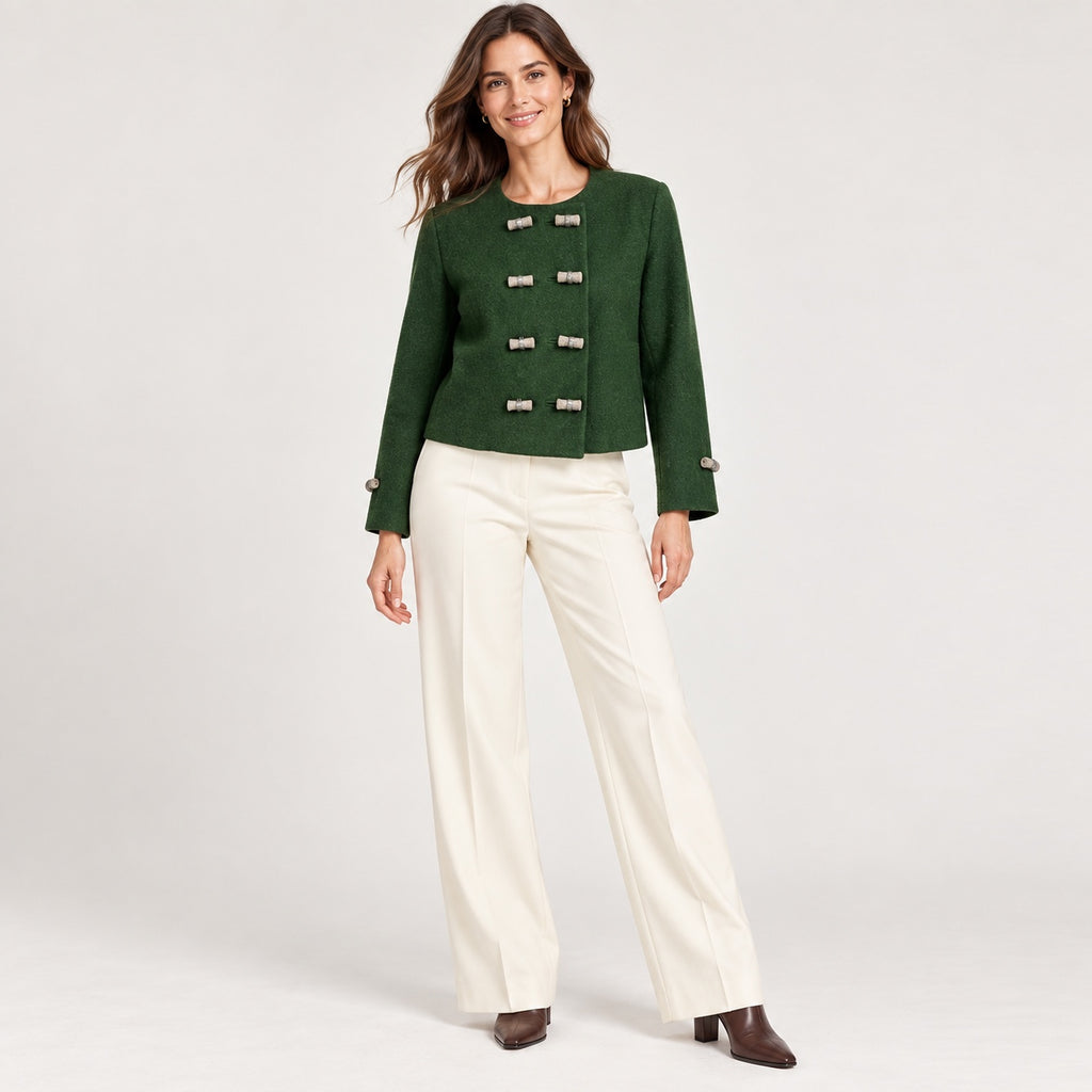 Sacou Mothwurf Austrian Couture verde din lână și angora, vedere completă pe model